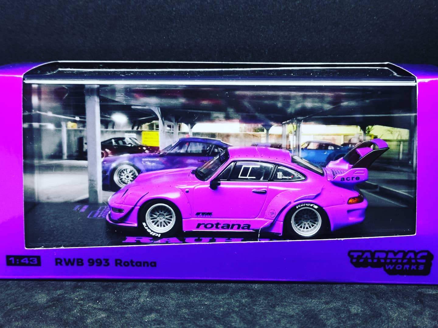Tarmac Works 1:43 ScalePorsche 993 RWB Rotana - Image 3