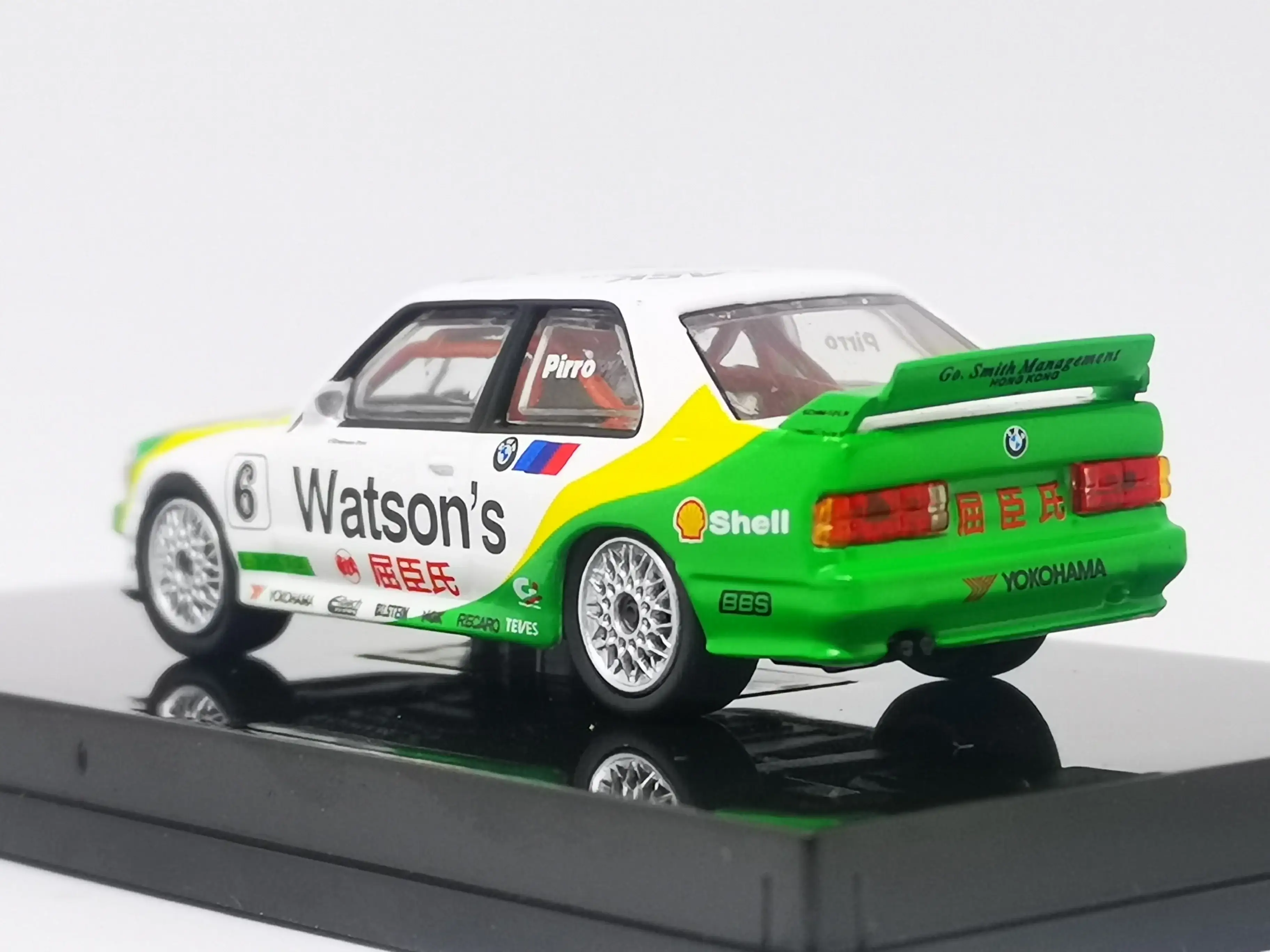 Tarmac Works BMW e30 DTM Macau GUIA Race 1991 - Image 6